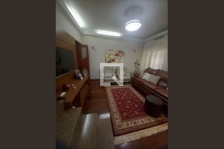 Casa à venda com 3 quartos, 250m² em Vila Regente Feijó, São Paulo