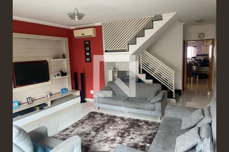 Casa à venda com 3 quartos, 229m² em Chácara Santo Antônio (Zona Leste), São Paulo