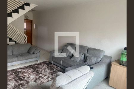 Casa à venda com 3 quartos, 229m² em Chácara Santo Antônio (Zona Leste), São Paulo
