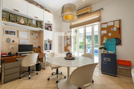 Sala 2 de casa à venda com 5 quartos, 826m² em Vila Madalena, São Paulo