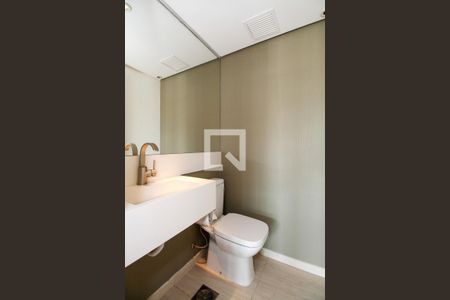 Lavabo de apartamento à venda com 3 quartos, 220m² em Alto de Pinheiros, São Paulo