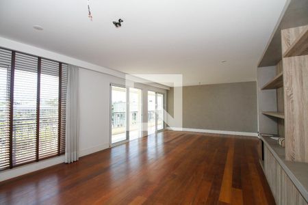 Sala de Estar e Jantar de apartamento à venda com 3 quartos, 220m² em Alto de Pinheiros, São Paulo
