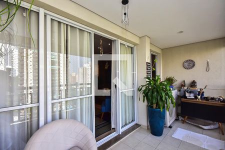 Varanda de apartamento à venda com 4 quartos, 118m² em Vila Sonia, São Paulo