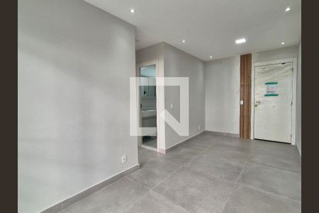 Sala de apartamento para alugar com 2 quartos, 48m² em Recreio dos Bandeirantes, Rio de Janeiro