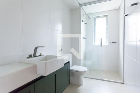 Banheiro suite 1 de apartamento à venda com 4 quartos, 341m² em Vale do Sereno, Nova Lima