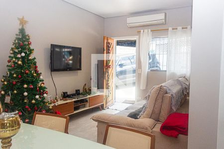 Sala de casa à venda com 2 quartos, 400m² em Vila Campo Grande, São Paulo