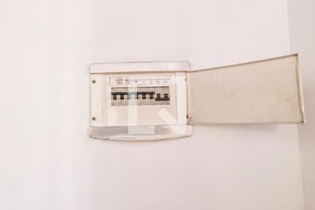 Sala de casa para alugar com 2 quartos, 180m² em Penha Circular, Rio de Janeiro