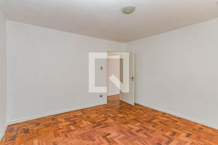 Quarto 1 de casa para alugar com 1 quarto, 100m² em Vila Santo Estefano, São Paulo