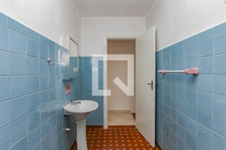 Banheiro de casa para alugar com 1 quarto, 100m² em Vila Santo Estefano, São Paulo