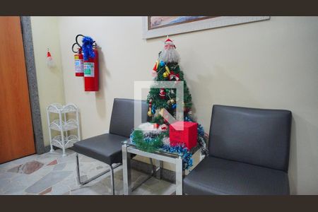 Hall de entrada de apartamento à venda com 2 quartos, 72m² em Centro Histórico, Porto Alegre