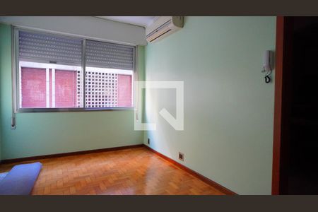 Sala  de apartamento para alugar com 2 quartos, 72m² em Centro Histórico, Porto Alegre