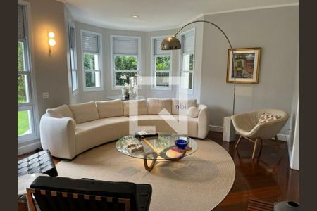 Casa à venda com 5 quartos, 800m² em Vila Progredior, São Paulo