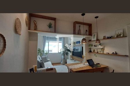 Apartamento à venda com 2 quartos, 45m² em Copacabana, Rio de Janeiro