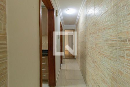 Corredor de apartamento para alugar com 2 quartos, 50m² em Fazendinha, Curitiba