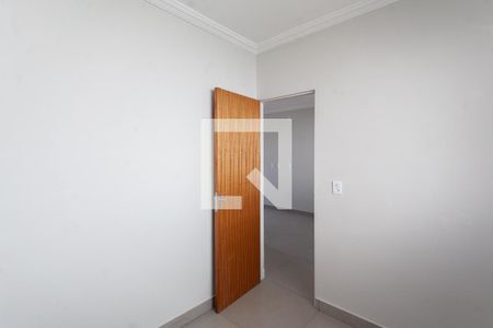 Quarto 2 de casa à venda com 2 quartos, 65m² em Venda Nova, Belo Horizonte