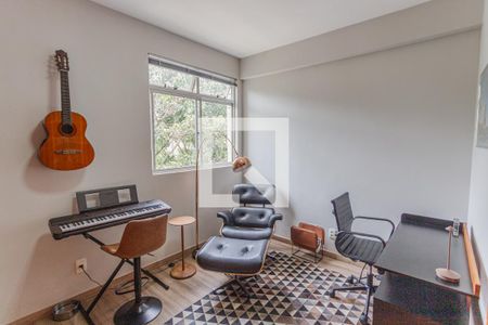 Quarto 1 de apartamento à venda com 3 quartos, 180m² em Floresta, Belo Horizonte