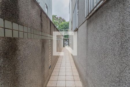 Hall de entrada de apartamento à venda com 3 quartos, 180m² em Floresta, Belo Horizonte