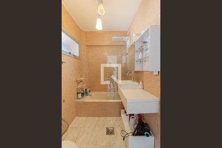 Banheiro de apartamento para alugar com 1 quarto, 47m² em Bela Vista, São Paulo