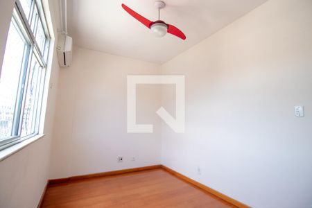 Quarto 1 de apartamento para alugar com 2 quartos, 55m² em Vila da Penha, Rio de Janeiro