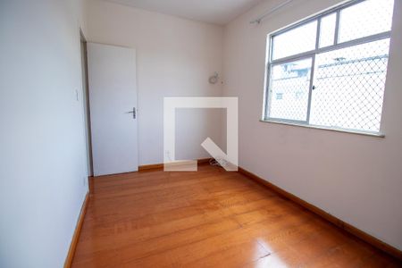 Quarto 1 de apartamento para alugar com 2 quartos, 55m² em Vila da Penha, Rio de Janeiro