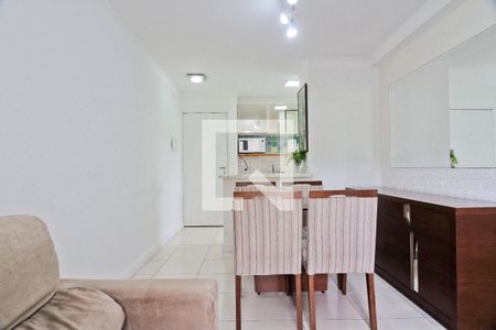 Sala de apartamento para alugar com 2 quartos, 50m² em Vila Jaraguá, São Paulo