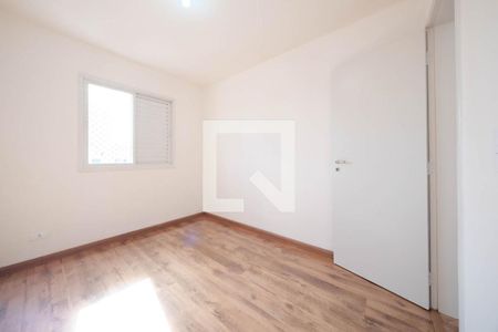 Quarto 1 de apartamento para alugar com 3 quartos, 65m² em Vila Araguaia, São Paulo