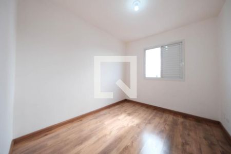 Quarto 1 de apartamento para alugar com 3 quartos, 65m² em Vila Araguaia, São Paulo