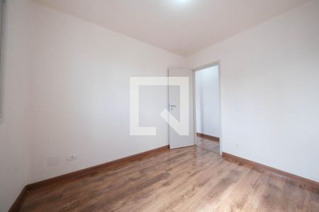 Quarto 1 de apartamento para alugar com 3 quartos, 65m² em Vila Araguaia, São Paulo