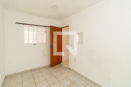 Quarto de casa para alugar com 1 quarto, 250m² em Vila Nova Galvão, São Paulo