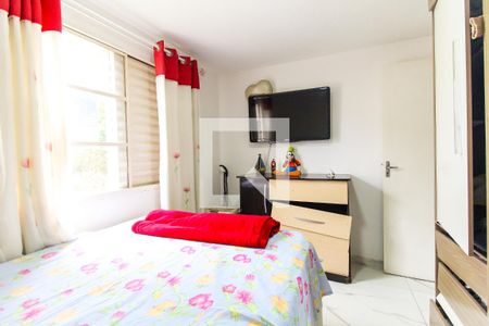 Quarto 1 de apartamento para alugar com 2 quartos, 50m² em Conjunto Residencial José Bonifácio, São Paulo