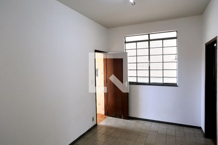 Sala de Jantar de casa para alugar com 3 quartos, 200m² em Paraíso, Belo Horizonte