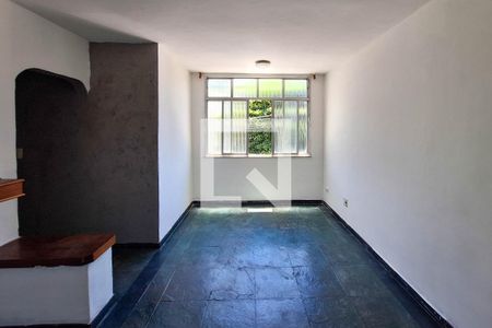 Sala de apartamento para alugar com 2 quartos, 50m² em Fonseca, Niterói