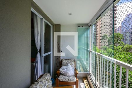 Varanda de apartamento à venda com 2 quartos, 75m² em Vila Andrade, São Paulo