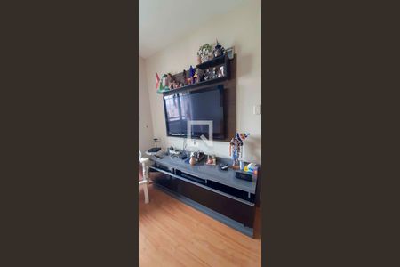 Sala de Estar de apartamento à venda com 3 quartos, 65m² em Continental, Osasco