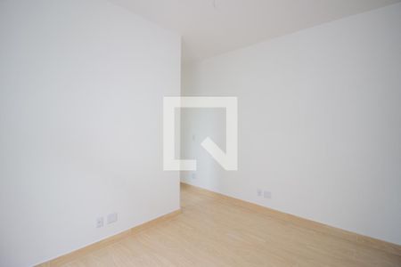 Quarto Suíte de casa para alugar com 3 quartos, 70m² em Vale das Orquideas, Contagem