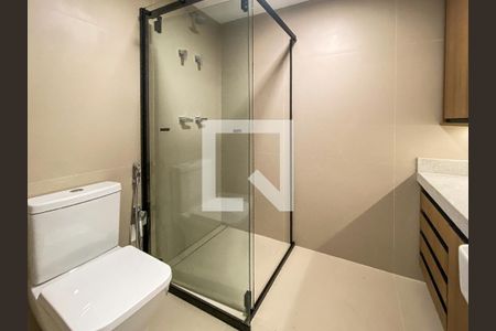 Banheiro da Suíte de kitnet/studio para alugar com 1 quarto, 35m² em Vila Nova Conceição, São Paulo