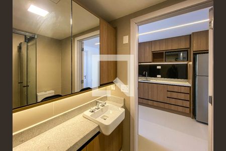 Banheiro da Suíte de kitnet/studio para alugar com 1 quarto, 35m² em Vila Nova Conceição, São Paulo