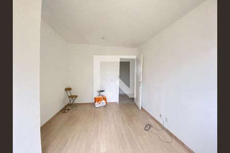 Sala de apartamento para alugar com 2 quartos, 43m² em Tomás Coelho, Rio de Janeiro