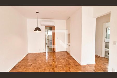 Sala de apartamento à venda com 2 quartos, 90m² em Itaim Bibi, São Paulo