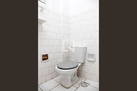 Banheiro de apartamento para alugar com 1 quarto, 70m² em Floresta, Porto Alegre