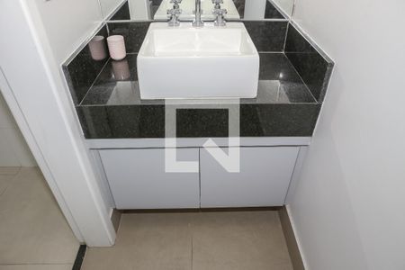 Banheiro de apartamento à venda com 1 quarto, 40m² em Pompeia, São Paulo