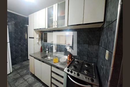 Cozinha de casa à venda com 3 quartos, 200m² em Conceicao, Osasco