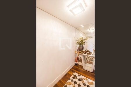 Hall de entrada de apartamento para alugar com 3 quartos, 220m² em Alphaville Empresarial, Santana de Parnaíba