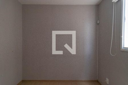 Quarto 1 de apartamento para alugar com 2 quartos, 40m² em Parque Industrial Tomas Edson, São Paulo