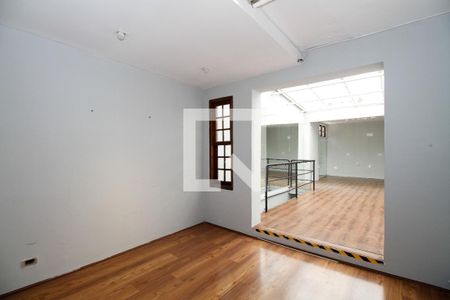 Sala de Tv de casa à venda com 3 quartos, 190m² em Pinheiros, São Paulo