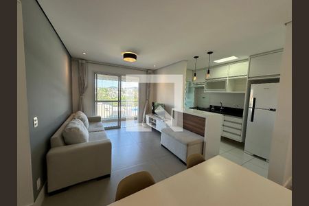 Sala de apartamento para alugar com 2 quartos, 66m² em Empresarial 18 do Forte, Barueri