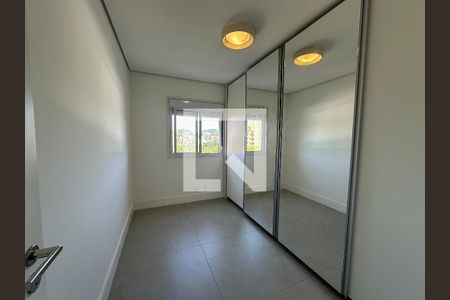 Quarto de apartamento para alugar com 2 quartos, 66m² em Empresarial 18 do Forte, Barueri