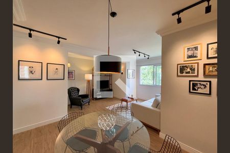 Sala  de apartamento à venda com 2 quartos, 64m² em Campo Belo, São Paulo