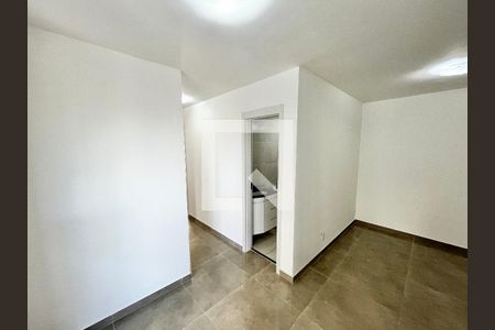 Sala/Cozinha de apartamento à venda com 3 quartos, 56m² em Vila Hebe, São Paulo