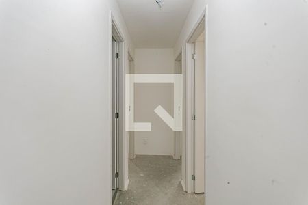 Corredor de apartamento à venda com 3 quartos, 60m² em Vila Vermelha, São Paulo
